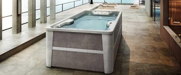 AquaVia swimspa Amazon